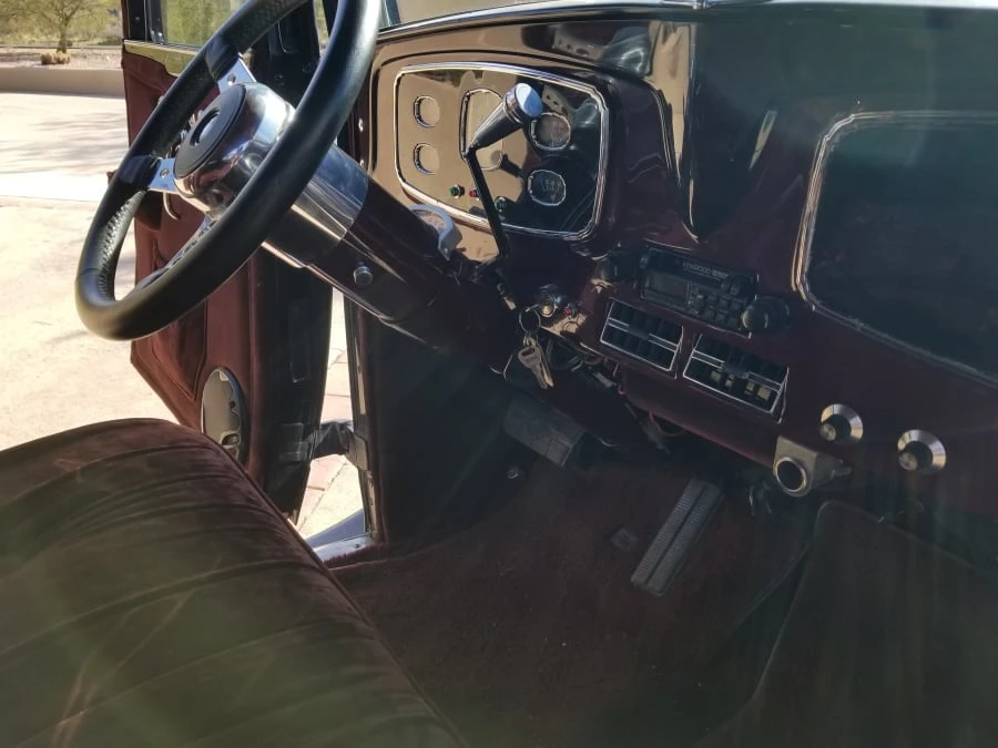 1932 Buick Roadmaster - Image 6 of 11