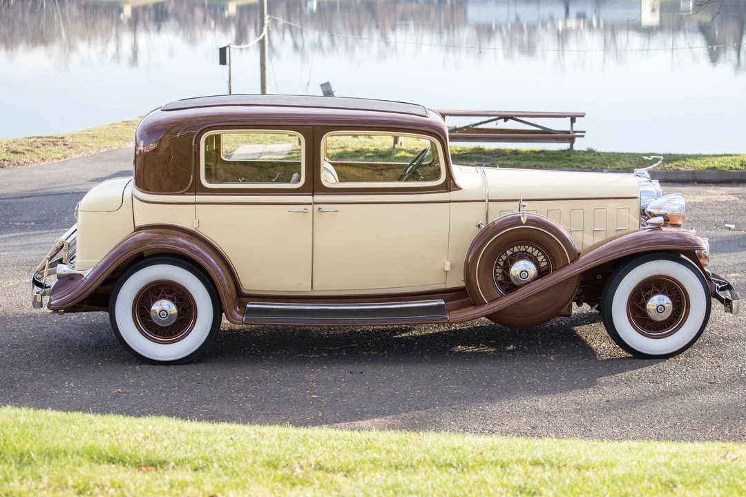 1932 Cadillac V-12 - Image 13 of 20