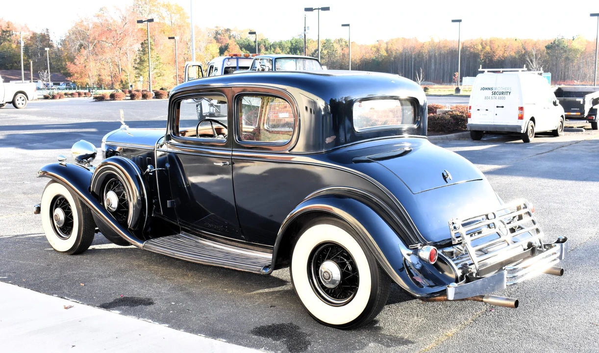 1932 Cadillac V-12 - Image 10 of 31
