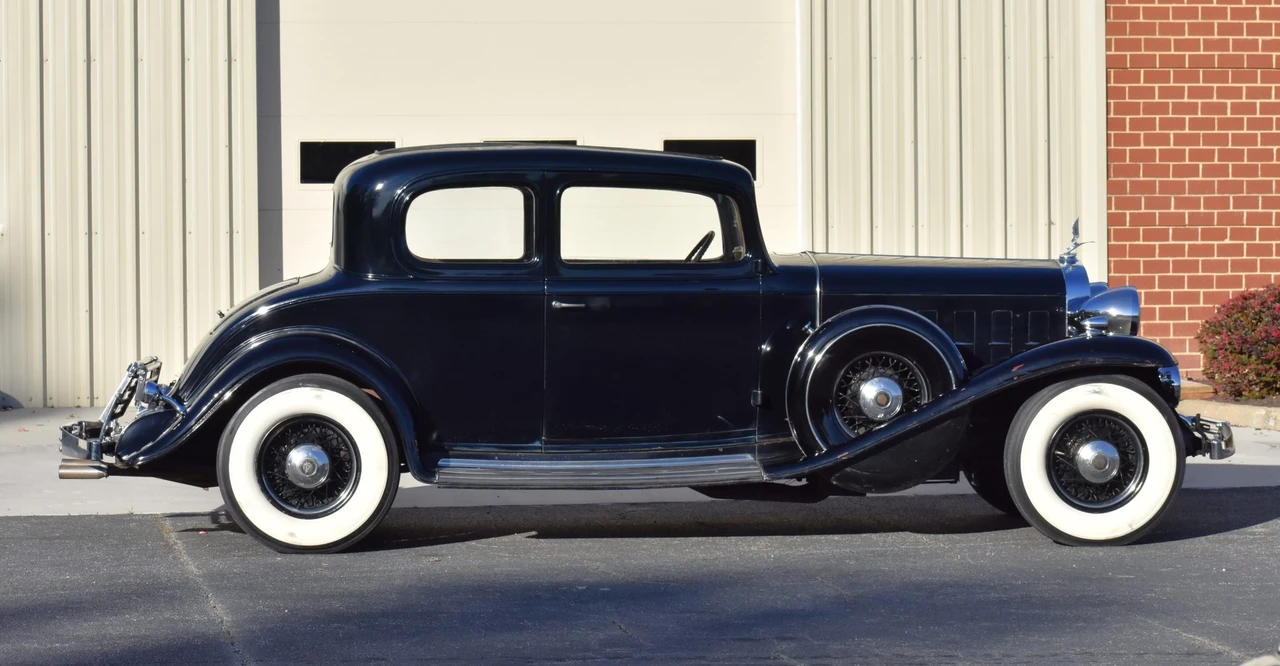 1932 Cadillac V-12 - Image 24 of 31
