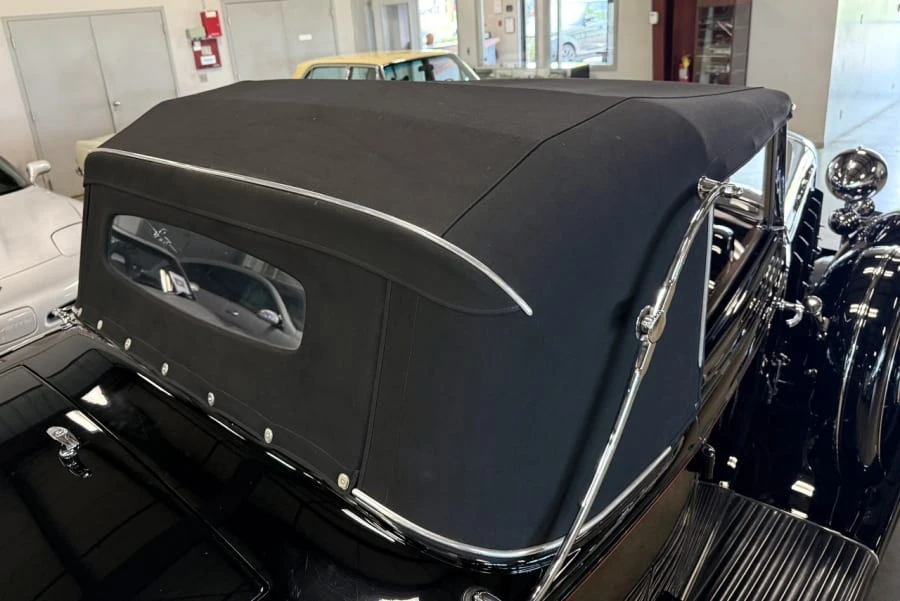 1932 Cadillac V-12 - Image 3 of 13