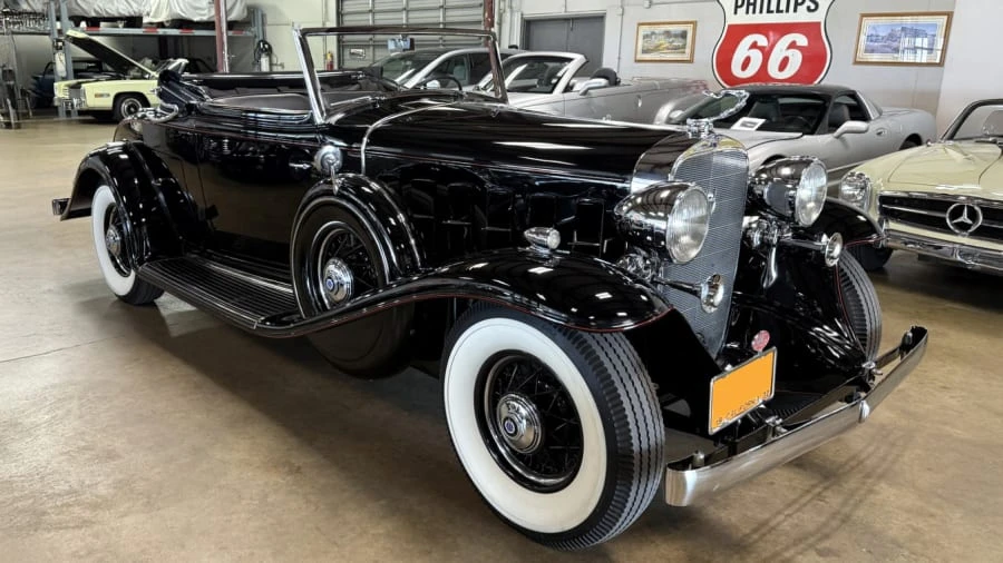 1932 Cadillac V-12 - Image 6 of 13