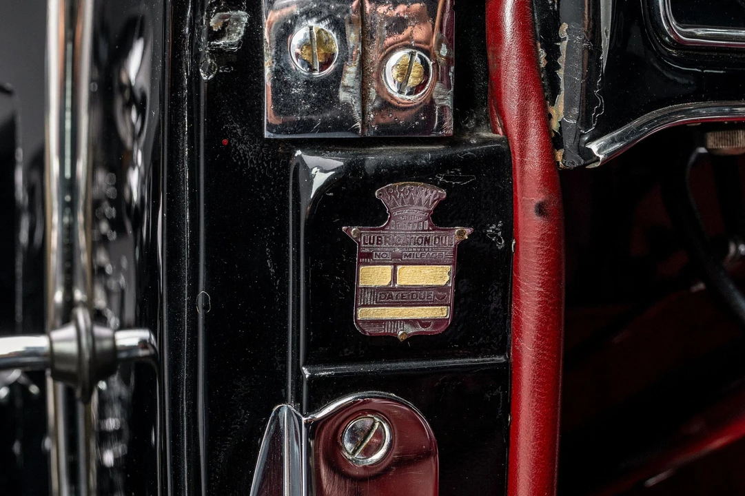 1932 Cadillac - Image 15 of 31