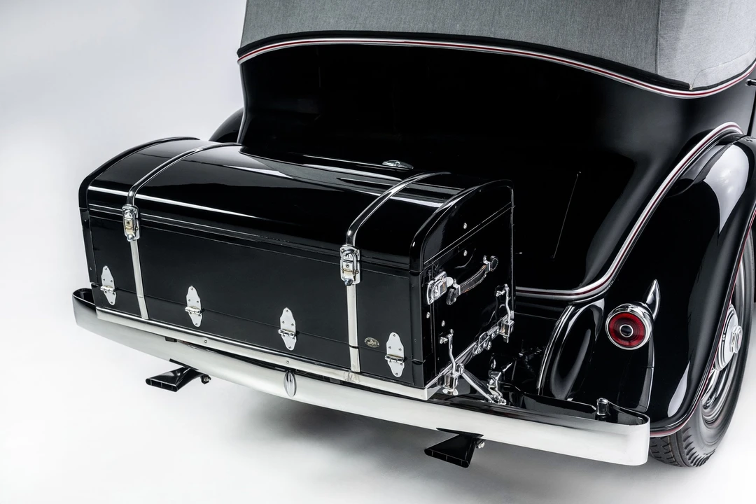 1932 Cadillac - Image 5 of 31