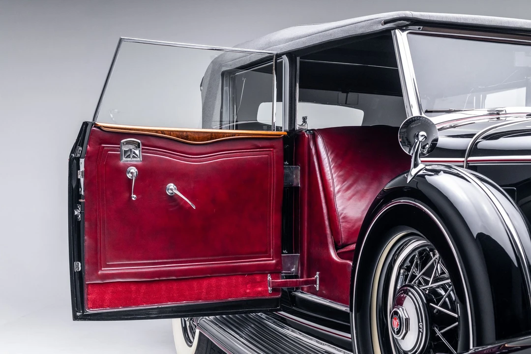 1932 Cadillac - Image 22 of 31