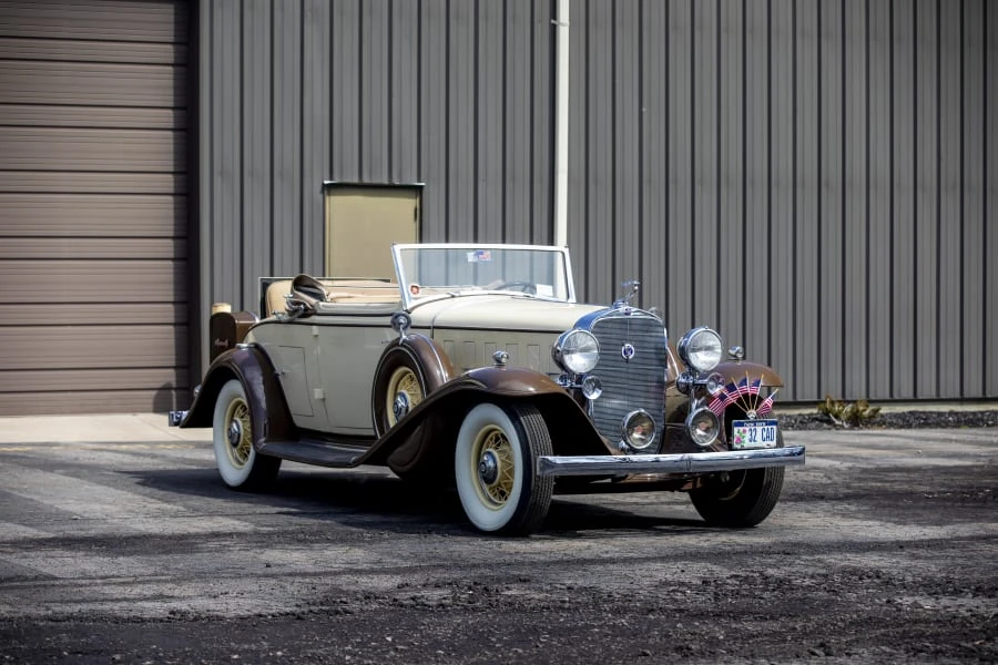 1932 Cadillac V-12 - Image 6 of 31