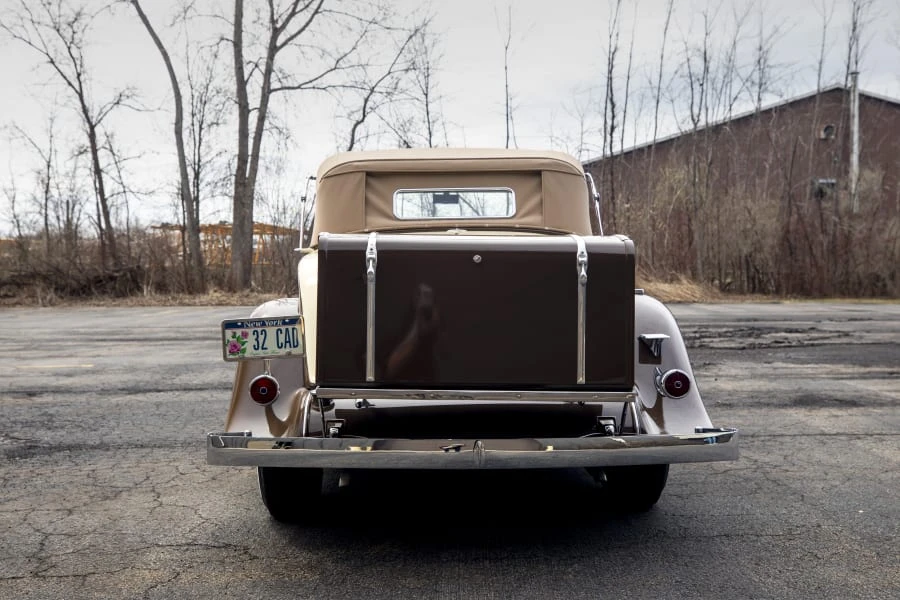 1932 Cadillac V-12 - Image 5 of 31