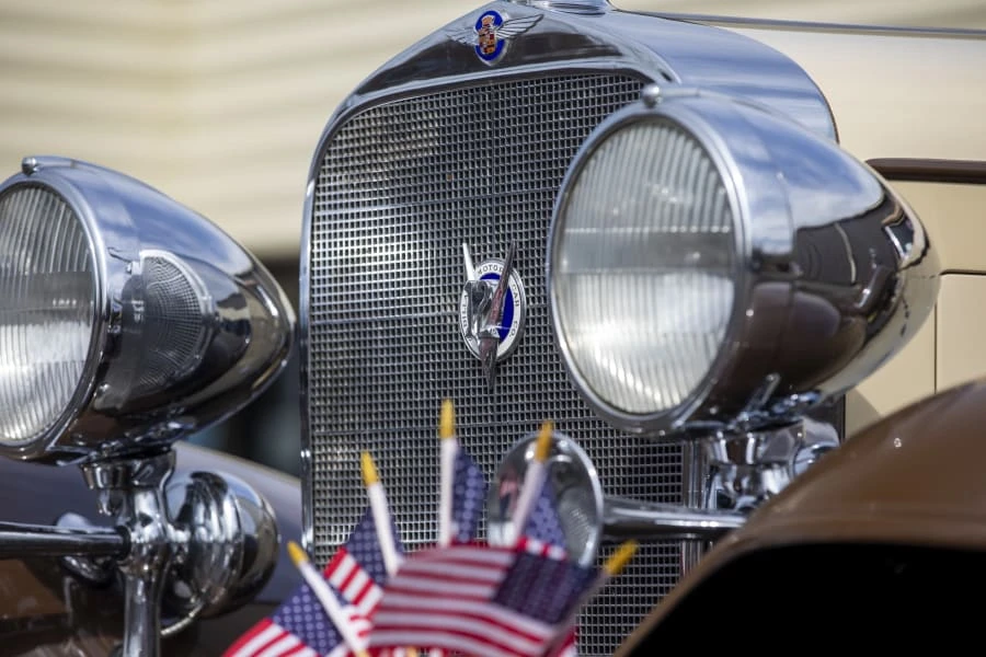 1932 Cadillac V-12 - Image 9 of 31