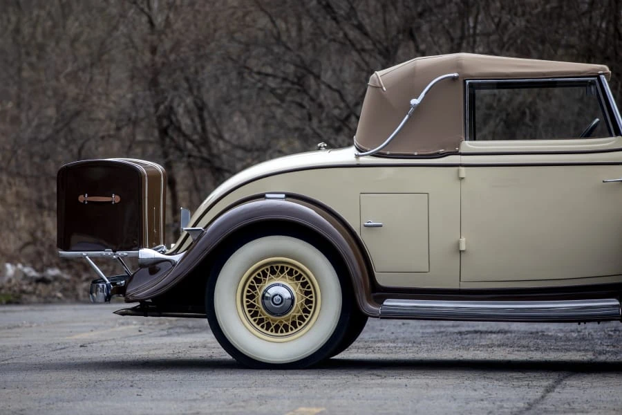 1932 Cadillac V-12 - Image 14 of 31
