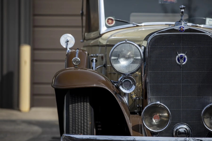 1932 Cadillac V-12 - Image 11 of 31