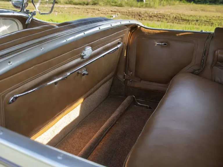 1932 Cadillac V-12 - Image 20 of 31