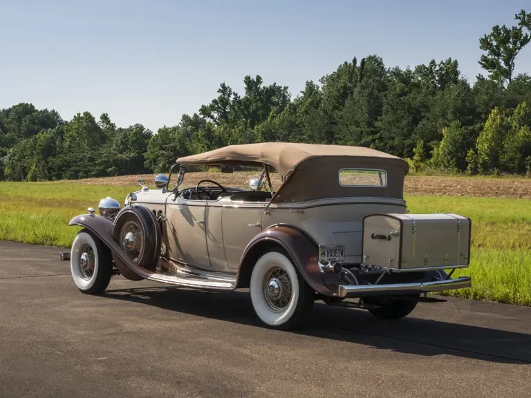 1932 Cadillac V-12 - Image 3 of 31