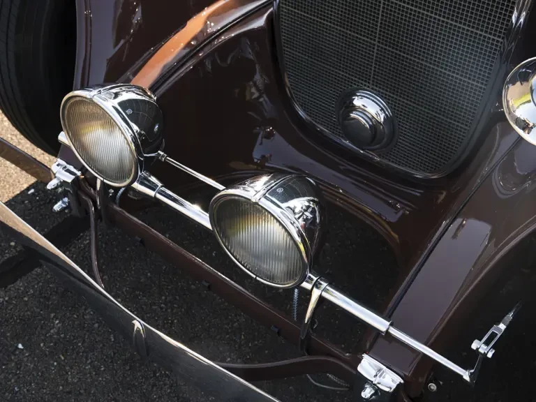 1932 Cadillac V-12 - Image 30 of 31