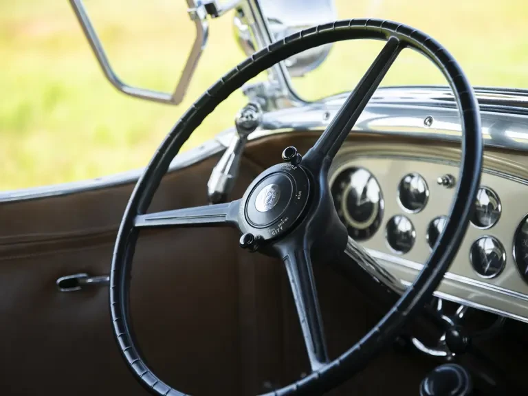 1932 Cadillac V-12 - Image 13 of 31