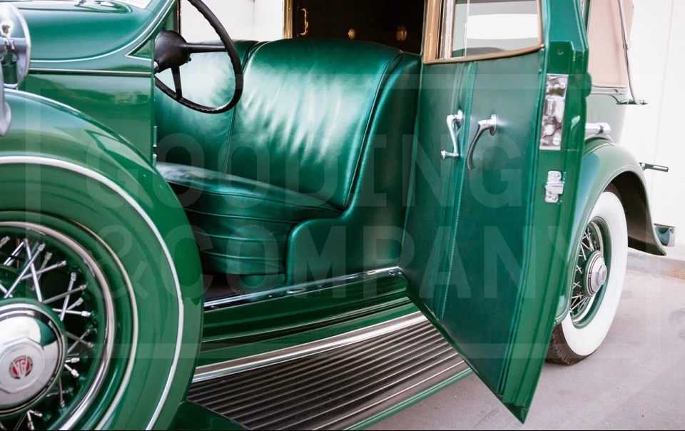 1932 Cadillac V-12 - Image 4 of 11
