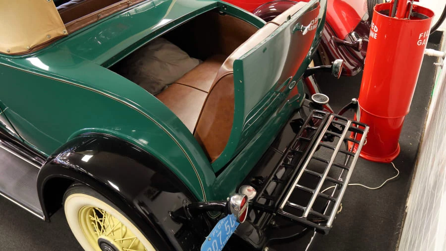 1932 Chevrolet Independence & Confederate - Image 16 of 19