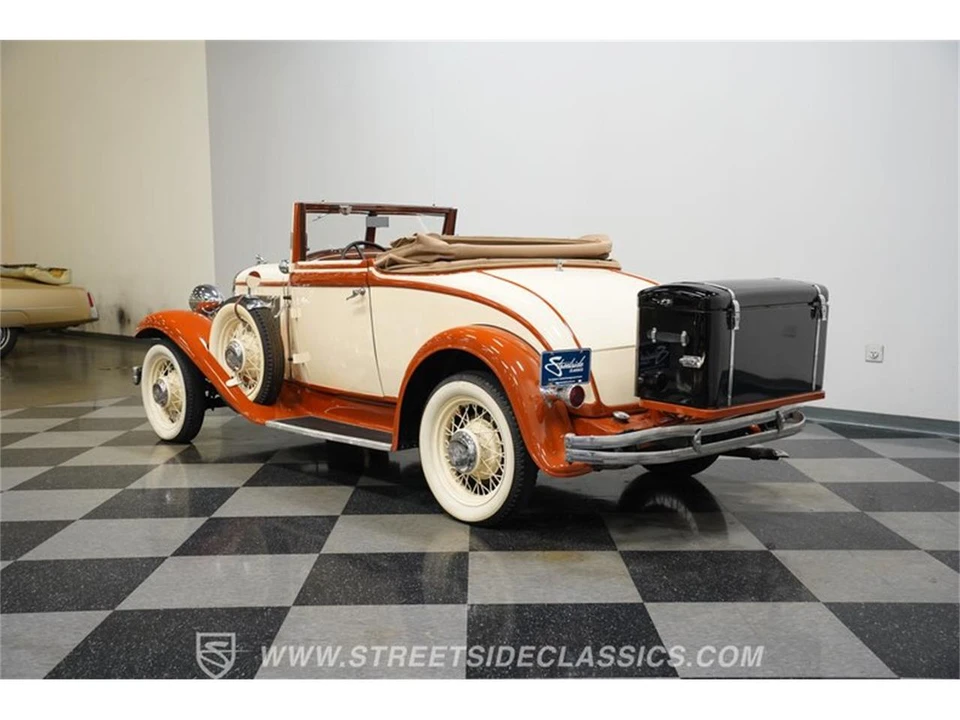 1932 Chrysler - Image 7 of 31