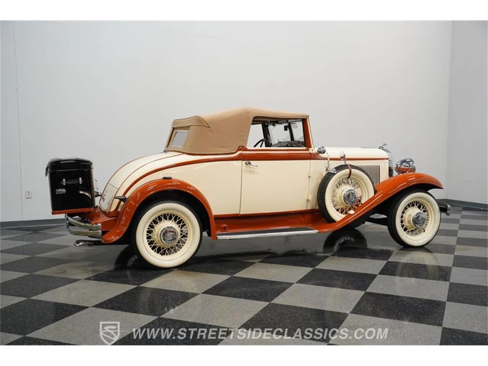 1932 Chrysler - Image 11 of 31