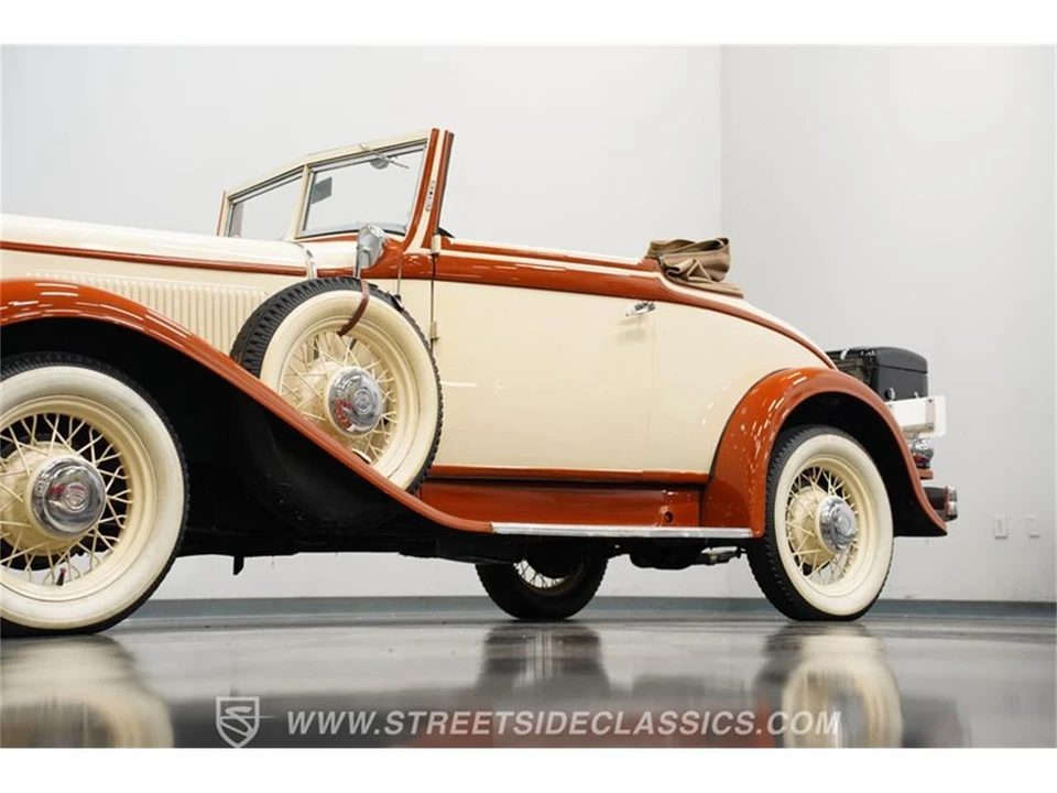 1932 Chrysler - Image 19 of 31