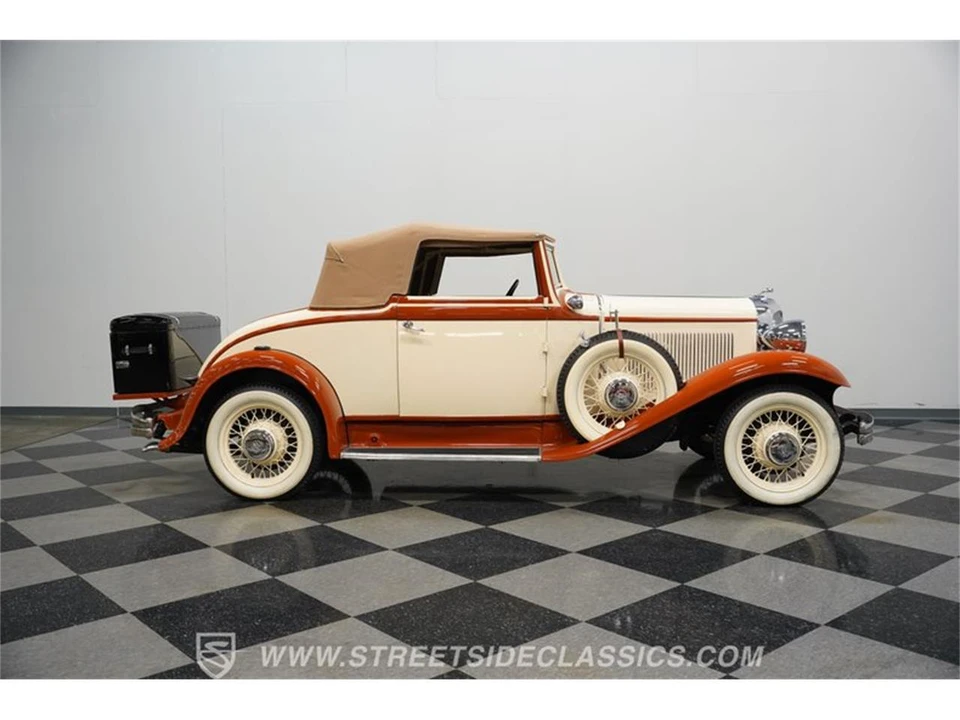 1932 Chrysler - Image 12 of 31