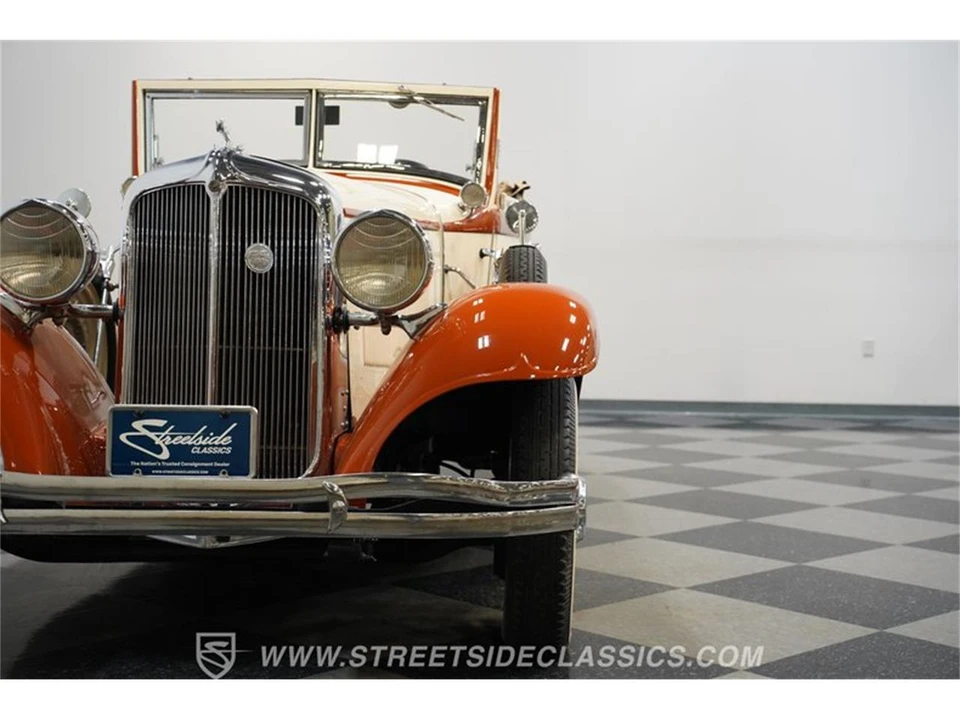1932 Chrysler - Image 17 of 31
