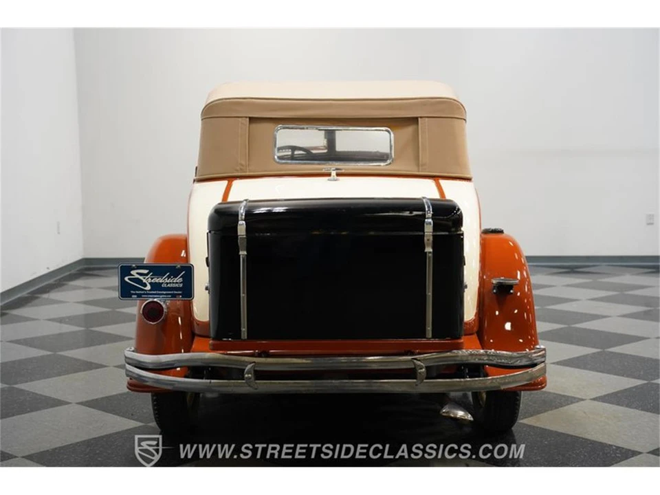 1932 Chrysler - Image 22 of 31