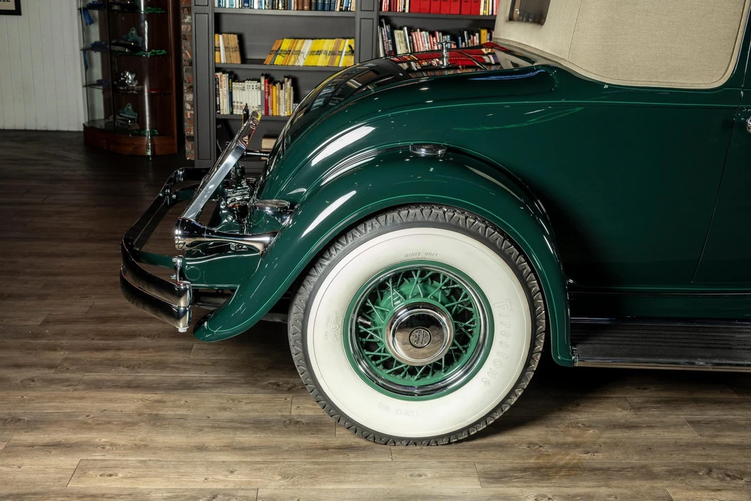 1932 Chrysler Imperial Pre-War - Image 10 of 31