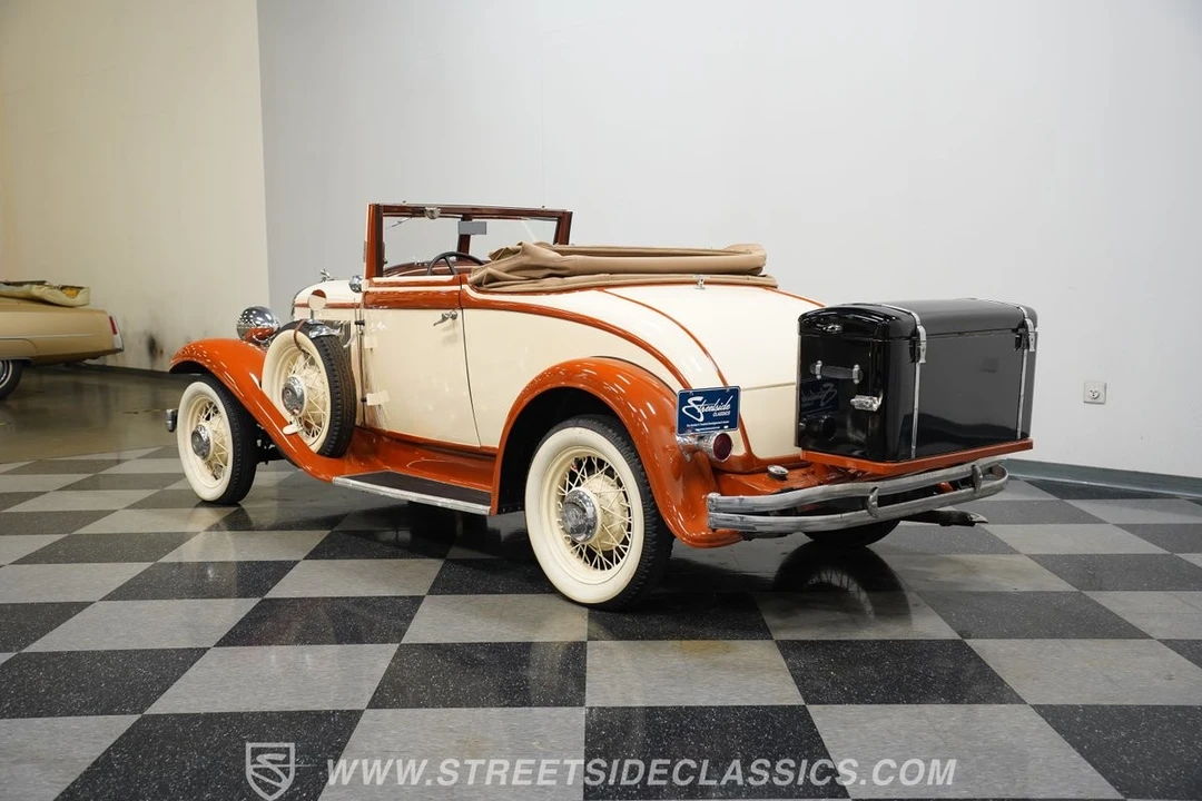 1932 Chrysler Imperial Pre-War - Image 9 of 12