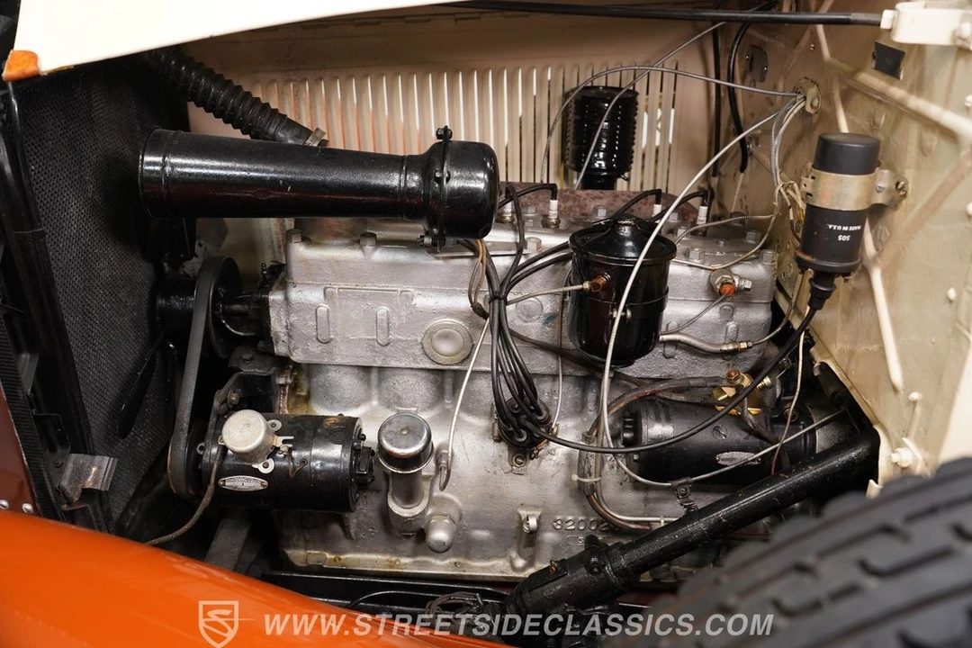 1932 Chrysler Imperial Pre-War - Image 4 of 12