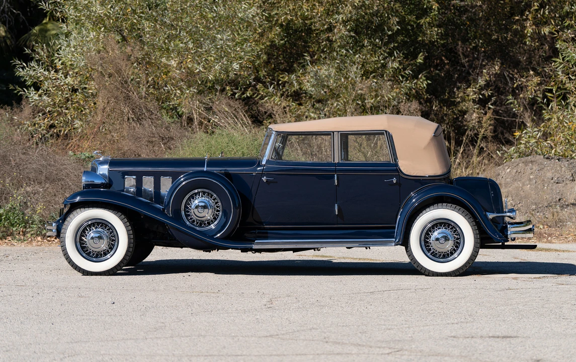 1932 Chrysler Imperial Pre-War - Image 2 of 27
