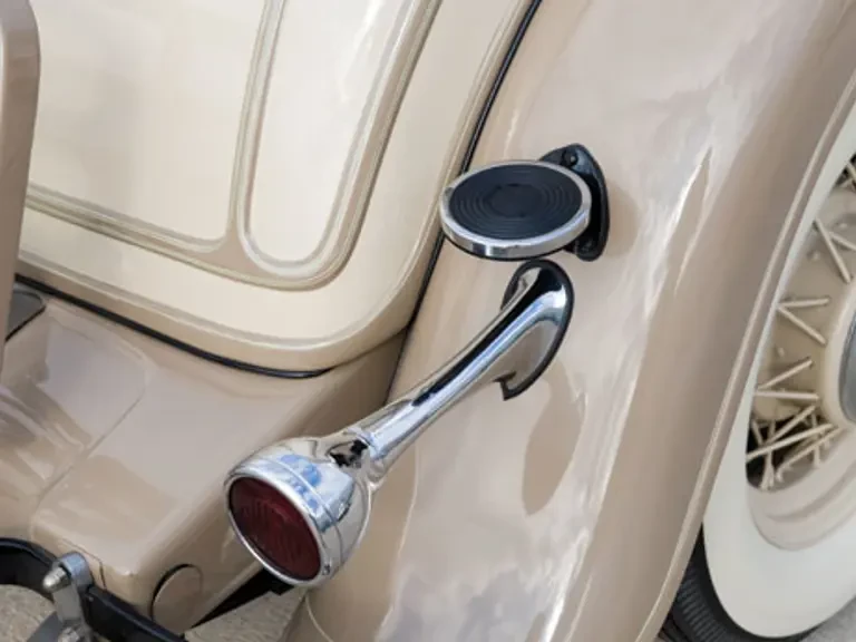 1932 Chrysler Imperial Pre-War - Image 16 of 21