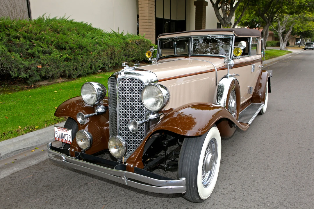 1932 Chrysler Imperial Pre-War - Image 2 of 6