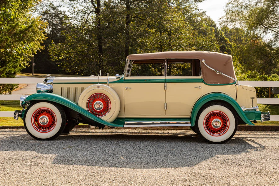 1932 Chrysler - Image 2 of 31