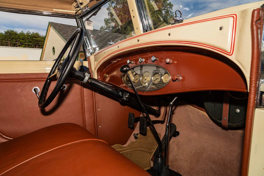 1932 Chrysler - Image 24 of 31