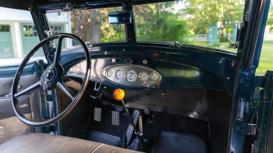 1932 Chrysler Imperial Pre-War - Image 7 of 20