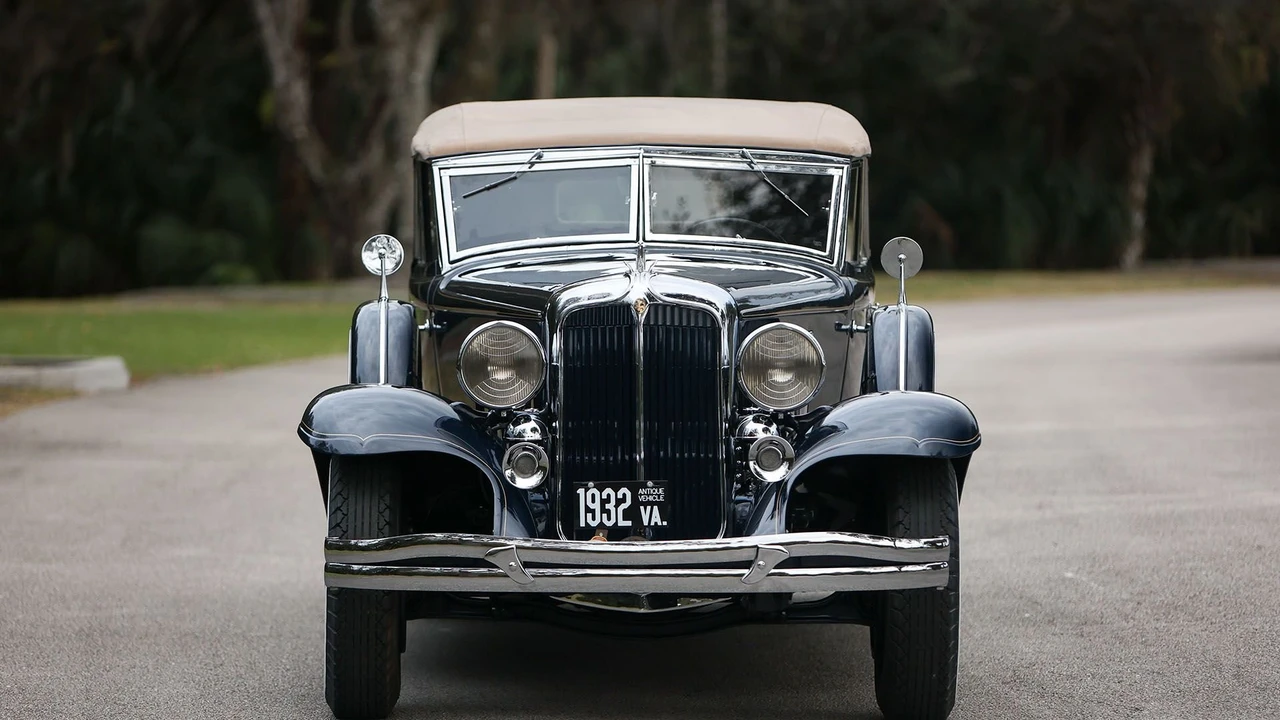 1932 Chrysler Imperial Pre-War - Image 2 of 31