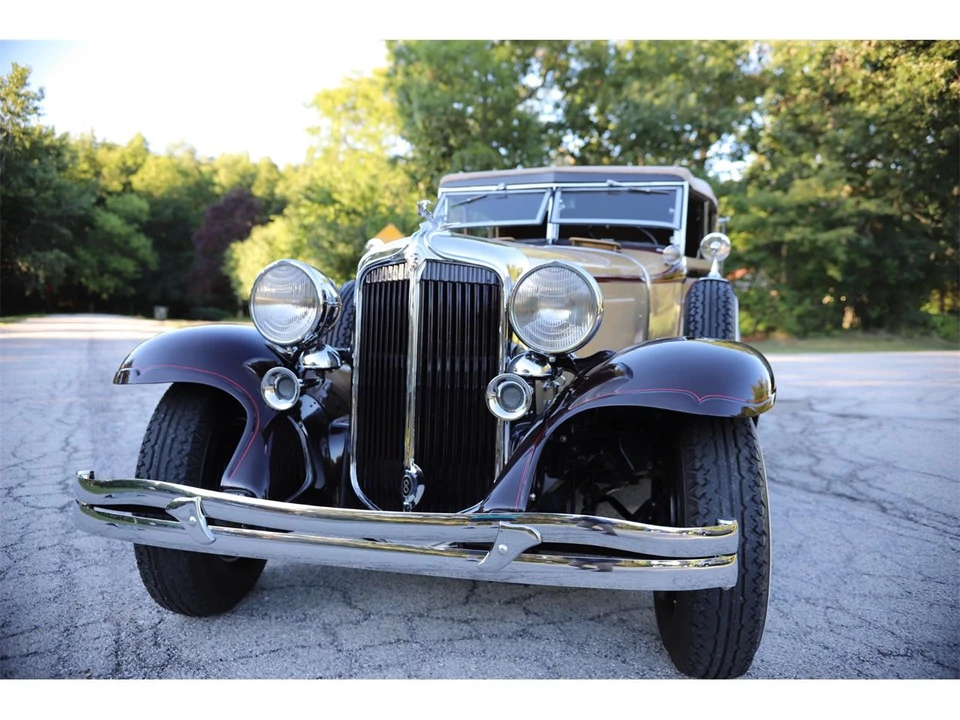 1932 Chrysler Imperial Pre-War - Image 8 of 31