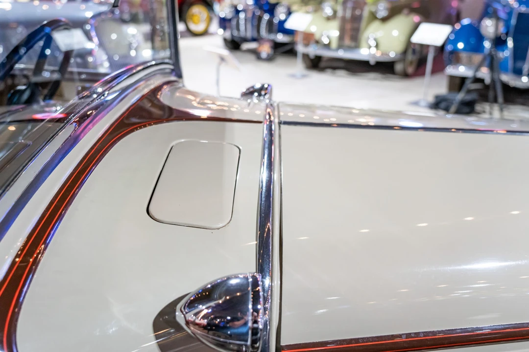 1932 Chrysler - Image 25 of 31