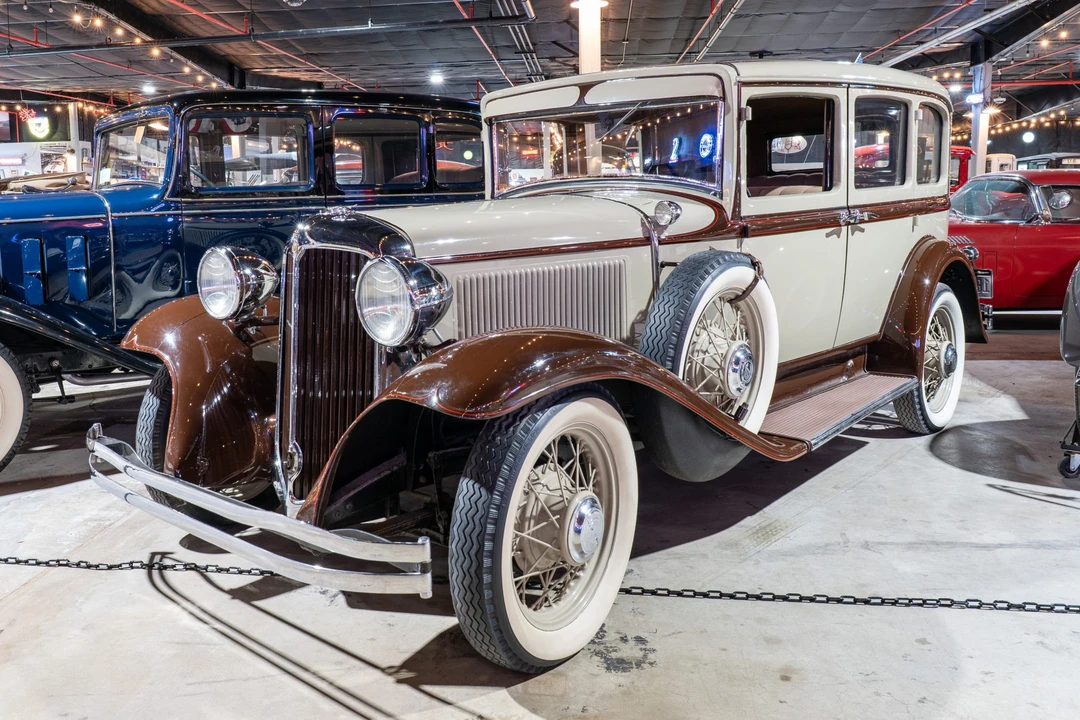 1932 Chrysler - Image 7 of 31