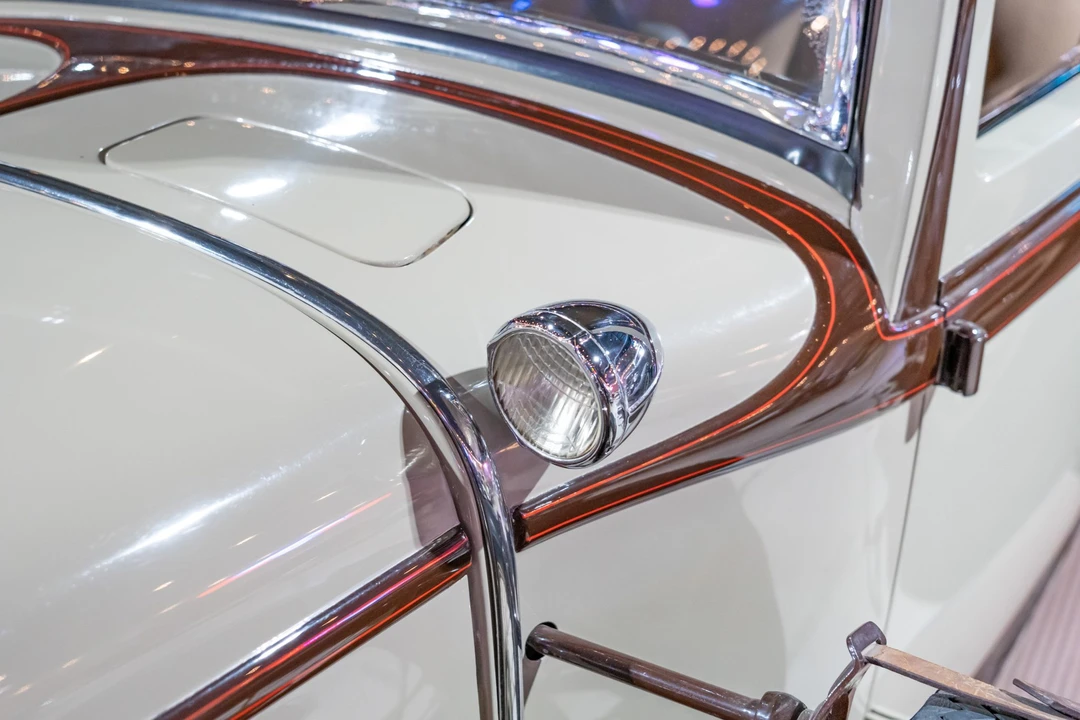 1932 Chrysler - Image 20 of 31