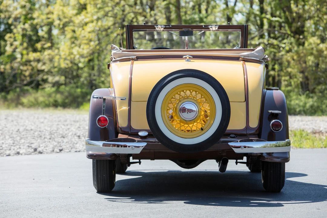 1932 DeSoto - Image 26 of 27