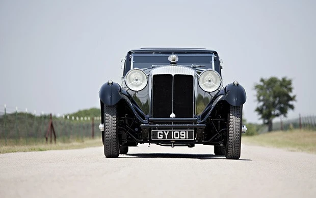 1932 Daimler - Image 2 of 27