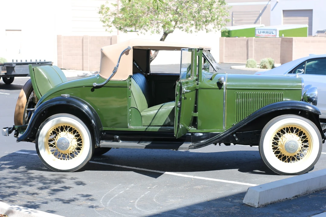 1932 DeSoto - Image 10 of 31