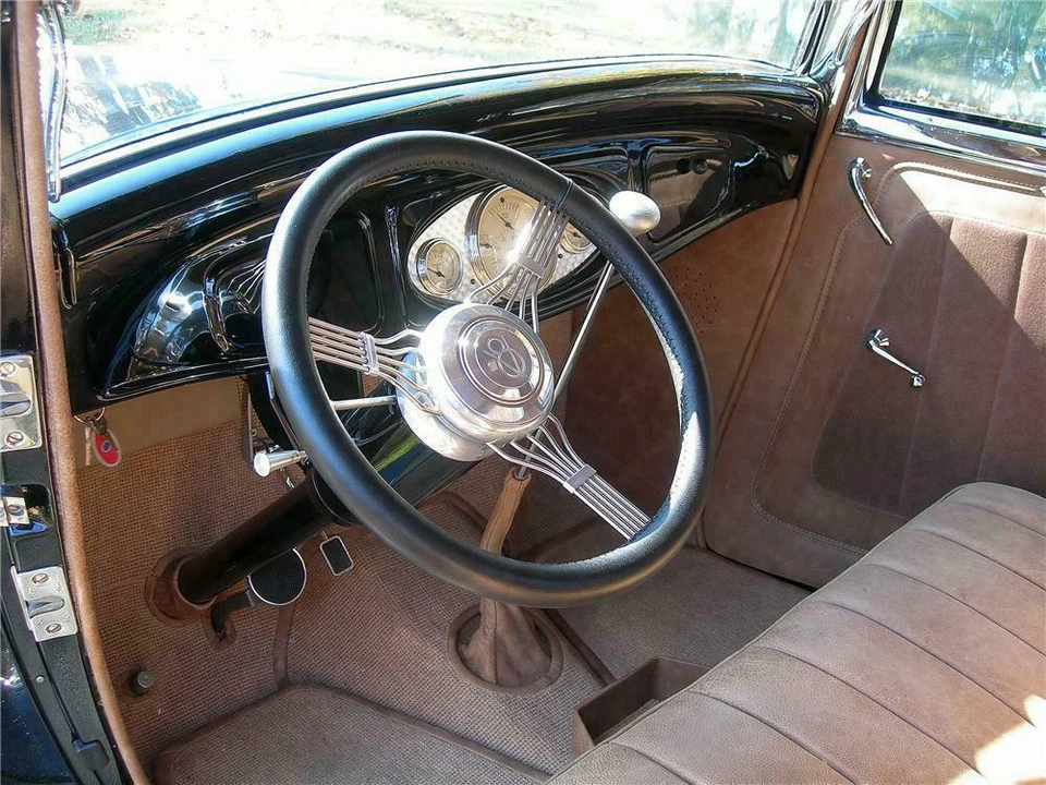 1932 Ford Model 18 & 40 - Image 4 of 5