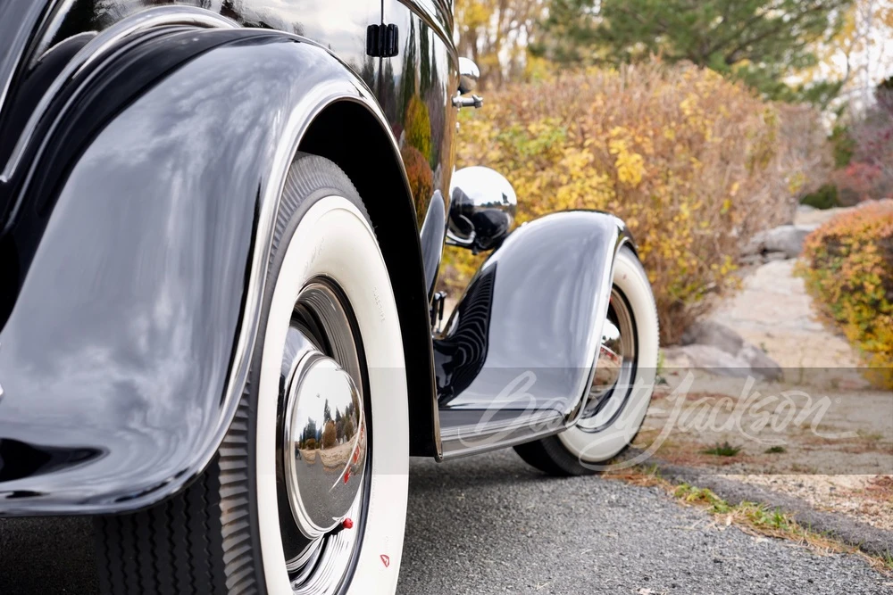 1932 Ford Model 18 & 40 - Image 8 of 31