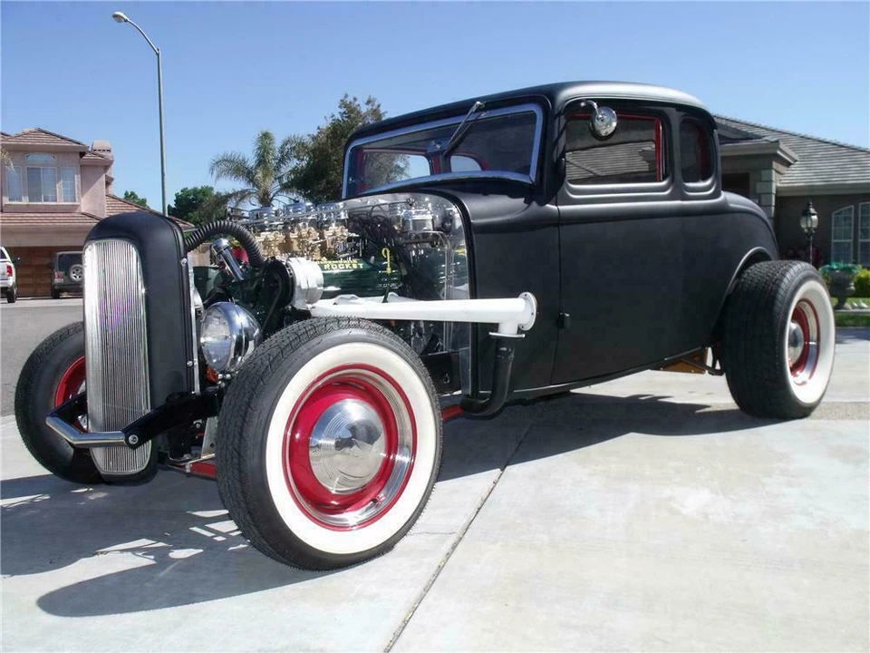 1932 Ford Model 18 & 40 - Image 2 of 5