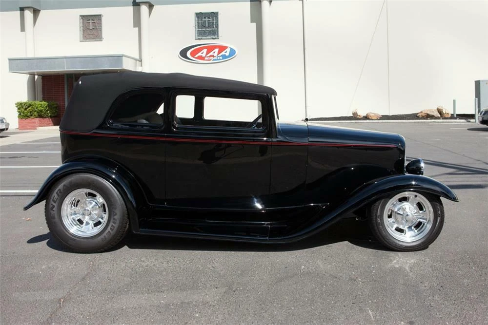 1932 Ford Model B - Image 5 of 5