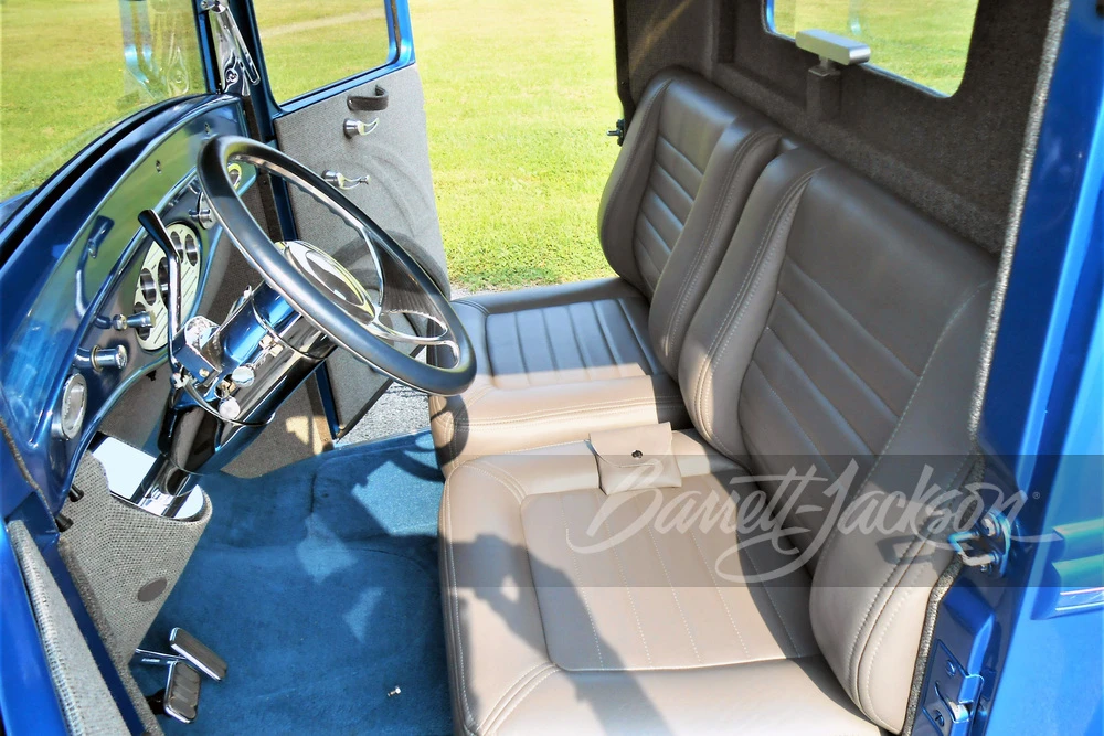 1932 Ford Model A Pickup & Model AA - Image 3 of 11