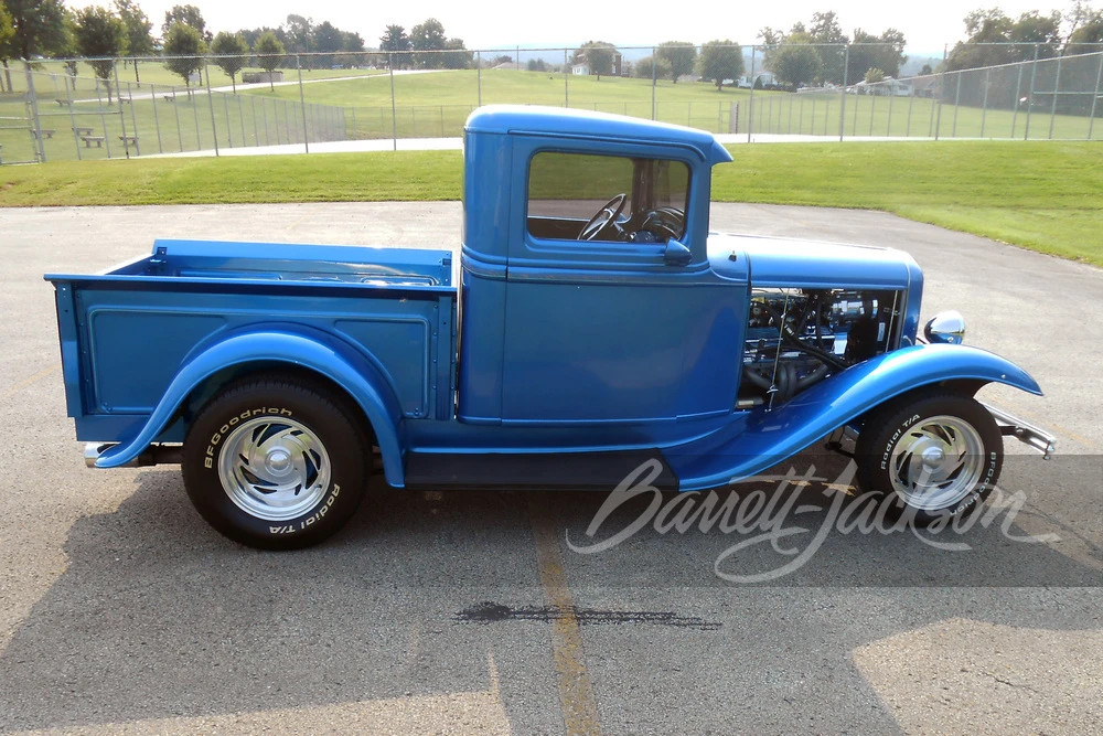 1932 Ford Model A Pickup & Model AA - Image 11 of 11