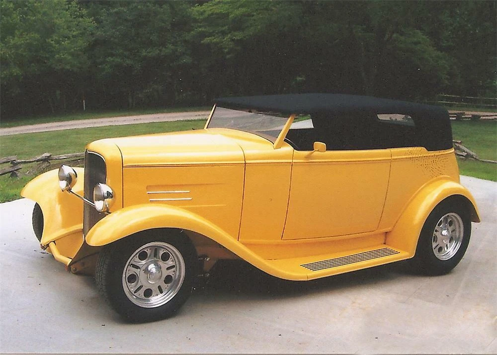 1932 Ford Model 18 & 40 - Image 2 of 3